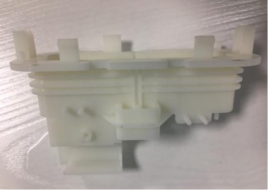 3C電子精密注塑件尺寸檢測.jpg 3C電子精密注塑件尺寸檢測.jpg