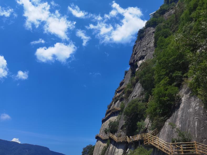 心中有愛一起經(jīng)歷,眼里有光攜手開拓 ——記新拓2022年中總結(jié)和團(tuán)建活動(dòng).jpg 心中有愛一起經(jīng)歷,眼里有光攜手開拓 ——記新拓2022年中總結(jié)和團(tuán)建活動(dòng).jpg