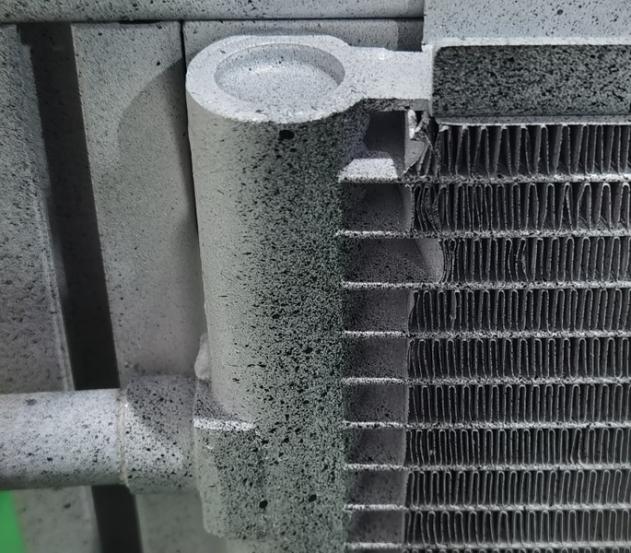 DIC全場(chǎng)應(yīng)變測(cè)量技術(shù)應(yīng)用于微通道換熱器高低溫應(yīng)變分析.jpg DIC全場(chǎng)應(yīng)變測(cè)量技術(shù)應(yīng)用于微通道換熱器高低溫應(yīng)變分析.jpg