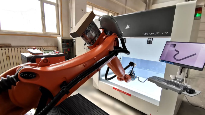 Tube Qualify三維光學(xué)彎管測(cè)量系統(tǒng)用于彎管在線自動(dòng)化檢測(cè).jpg Tube Qualify三維光學(xué)彎管測(cè)量系統(tǒng)用于彎管在線自動(dòng)化檢測(cè).jpg