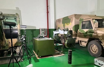 機(jī)械臂全伸展重載效應(yīng)下全場(chǎng)變形DIC分析