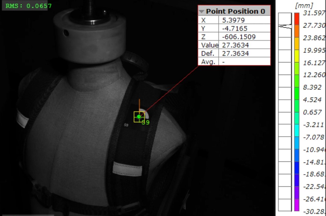 高速DIC技術(shù)用于背包肩帶三維動態(tài)位移測量振動臺模擬試驗.jpg 高速DIC技術(shù)用于背包肩帶三維動態(tài)位移測量振動臺模擬試驗.jpg